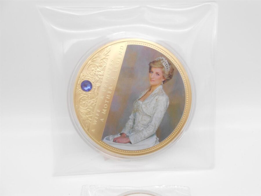Gigantenmedaille DIANA Echtheits-Zertifikat Vergoldet + Elizabeth II