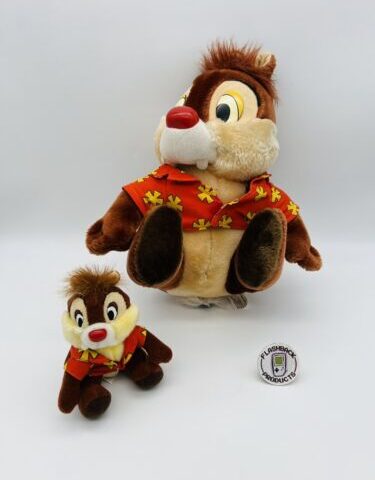 PLÜSCH TIC UND TAC DISNEYLAND PARIS EICHHÖRNCHEN TAC BLUMIGES HEMD ORANGE