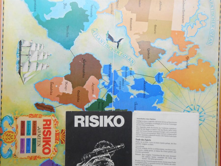 RISIKO Parker Spiel Brettspiel 1975 vollständig verpackung beschädigt